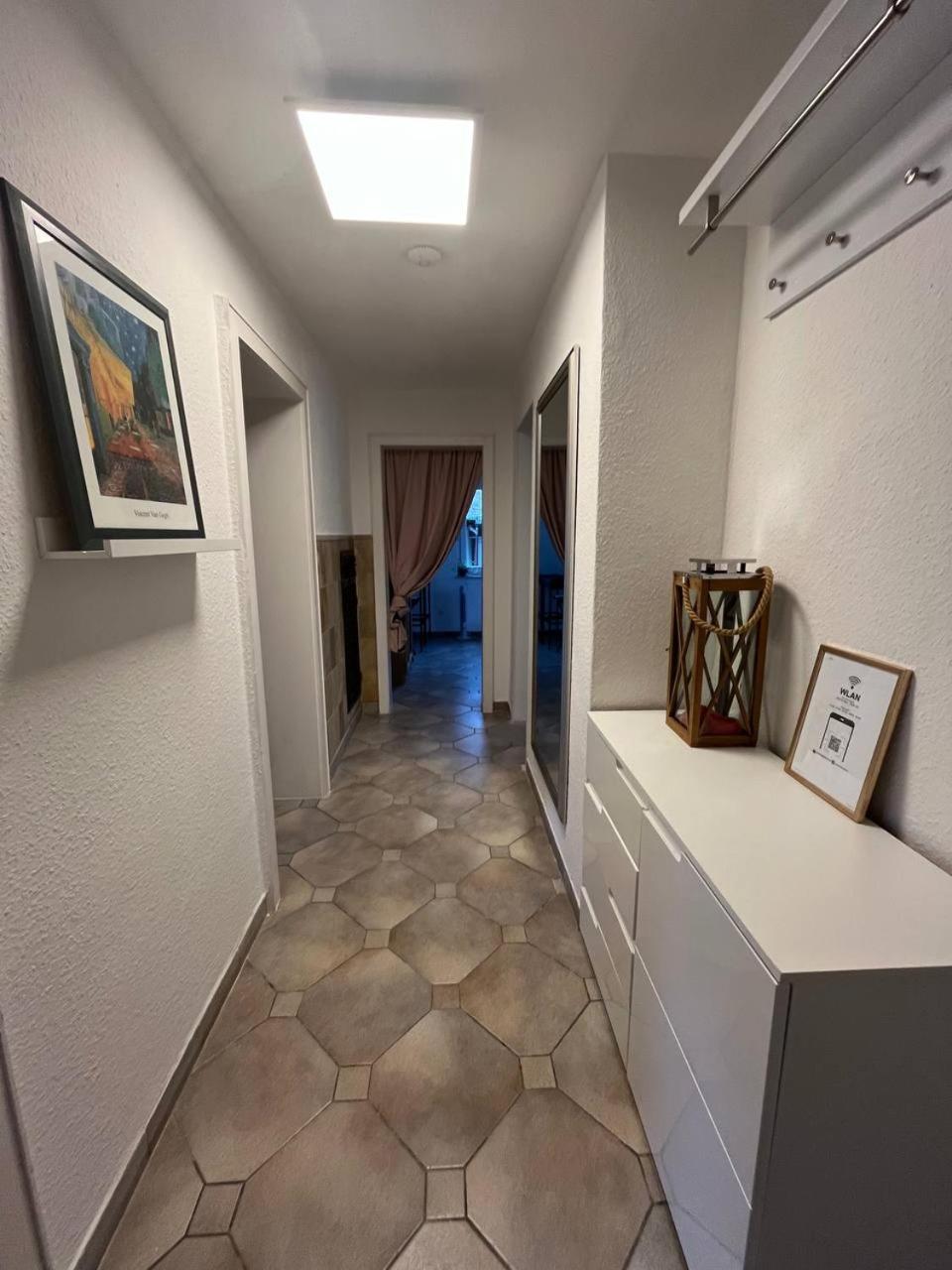 Gemuetliche 3 Zimmer Wohnung Mit Grosszuegiger Terrasse Im Gruenen Reutlingen Luaran gambar