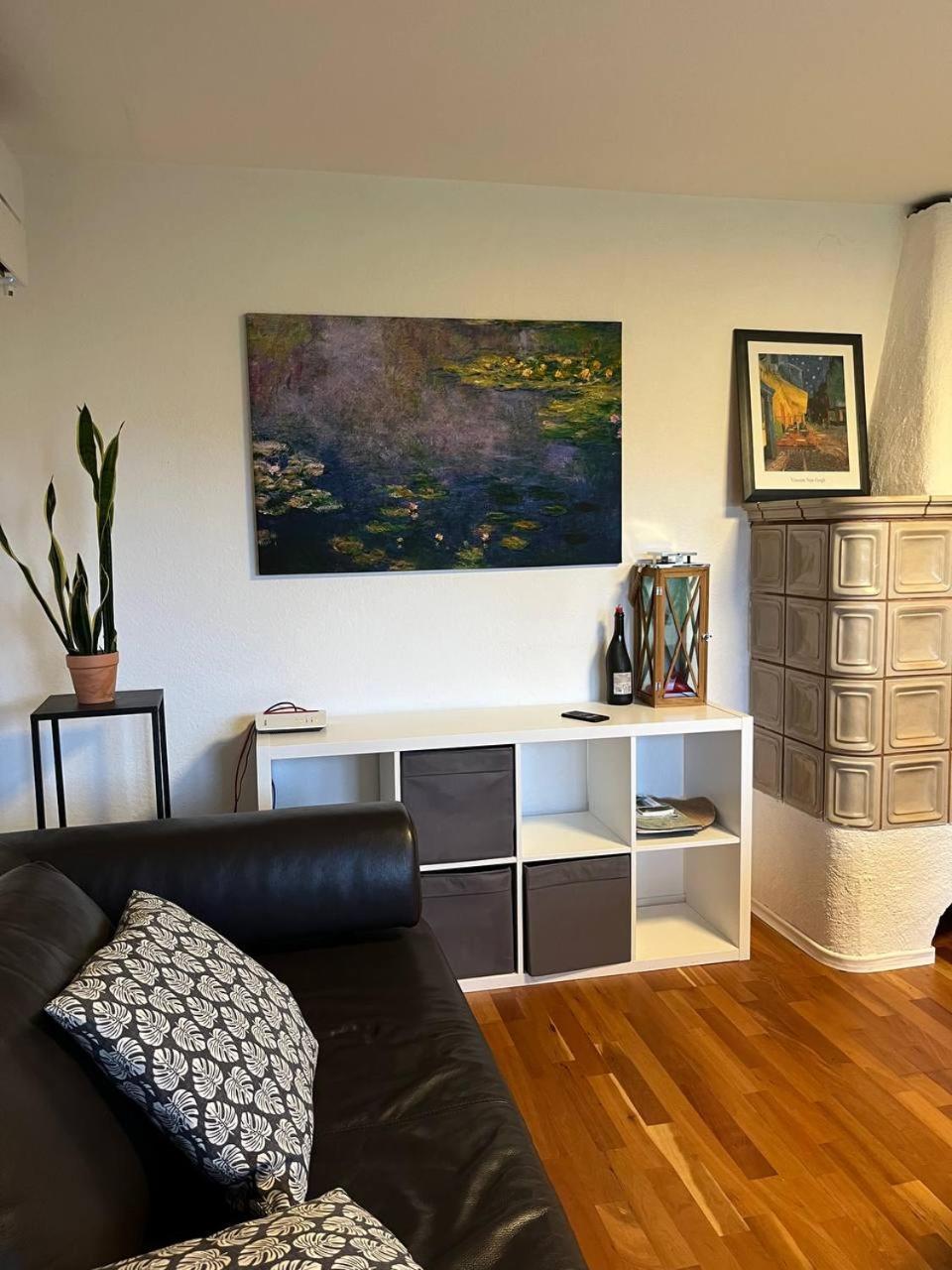 Gemuetliche 3 Zimmer Wohnung Mit Grosszuegiger Terrasse Im Gruenen Reutlingen Luaran gambar